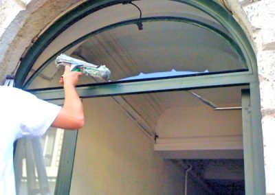Lavage vitrerie Entretien immeuble laveur de vitre régie syndic ACNET entreprise de nettoyage Meyzieu Pusignan Nettoyage rhone ain isère en rhone-alpes