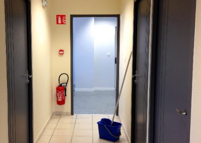 entretien de bureaux et nettoyage de locaux professionnel - societe de nettoyage ACNET